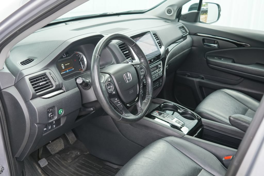 Used 2016 Honda Pilot Elite image 12