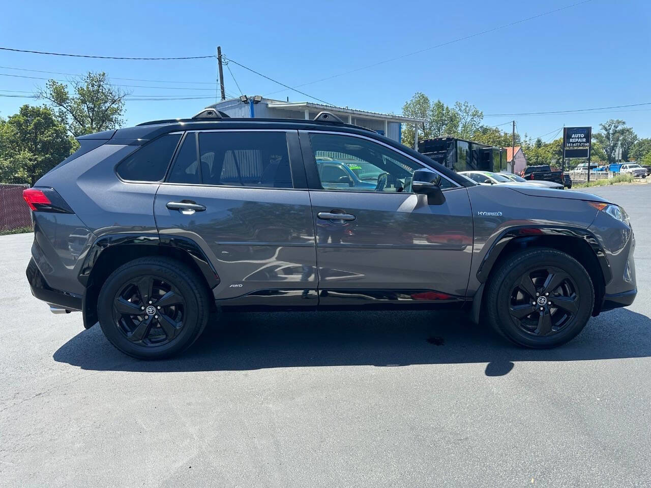 Used 2019 Toyota RAV4 XSE image 24