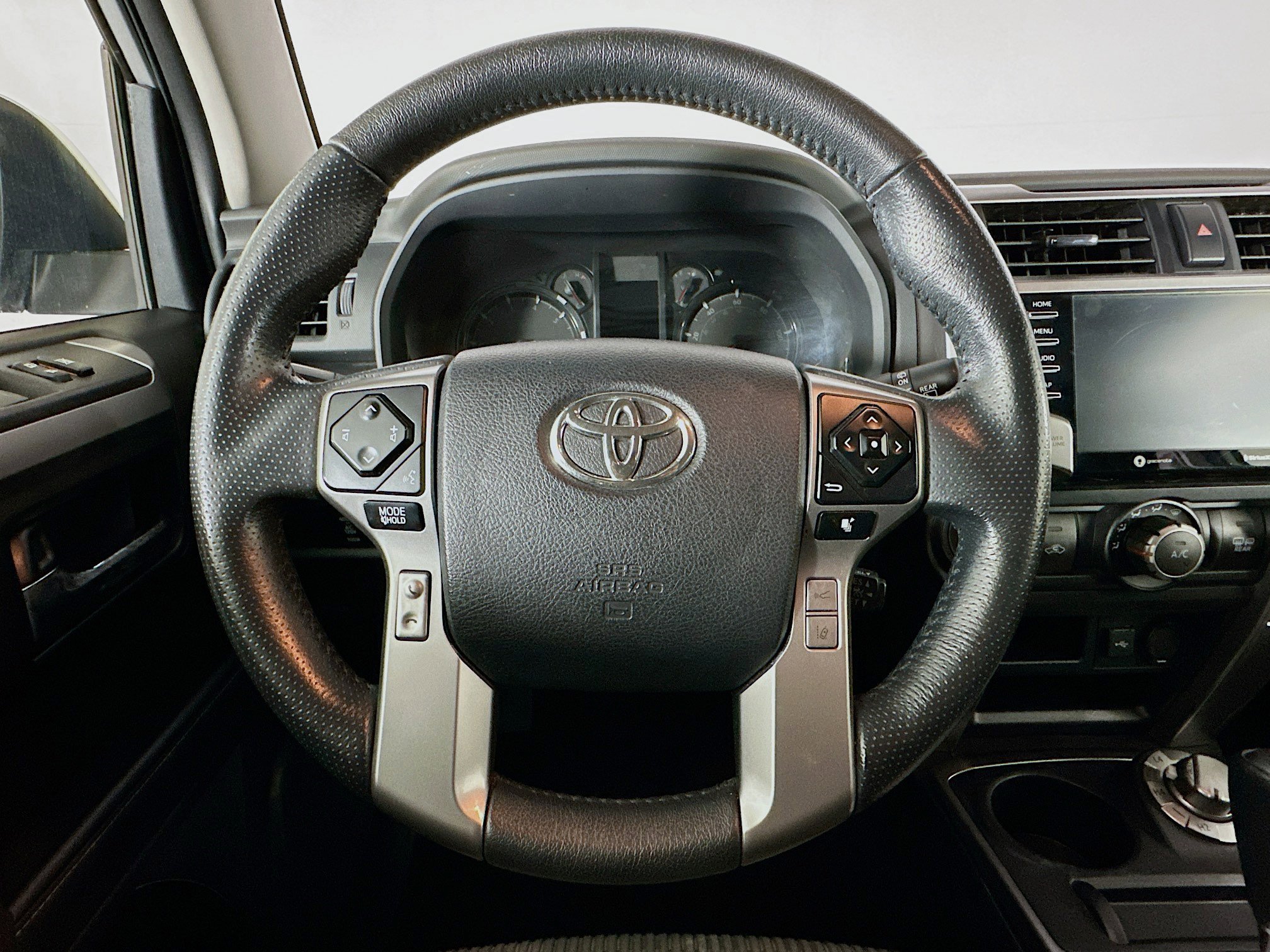 Used 2024 Toyota 4Runner SR5 image 18