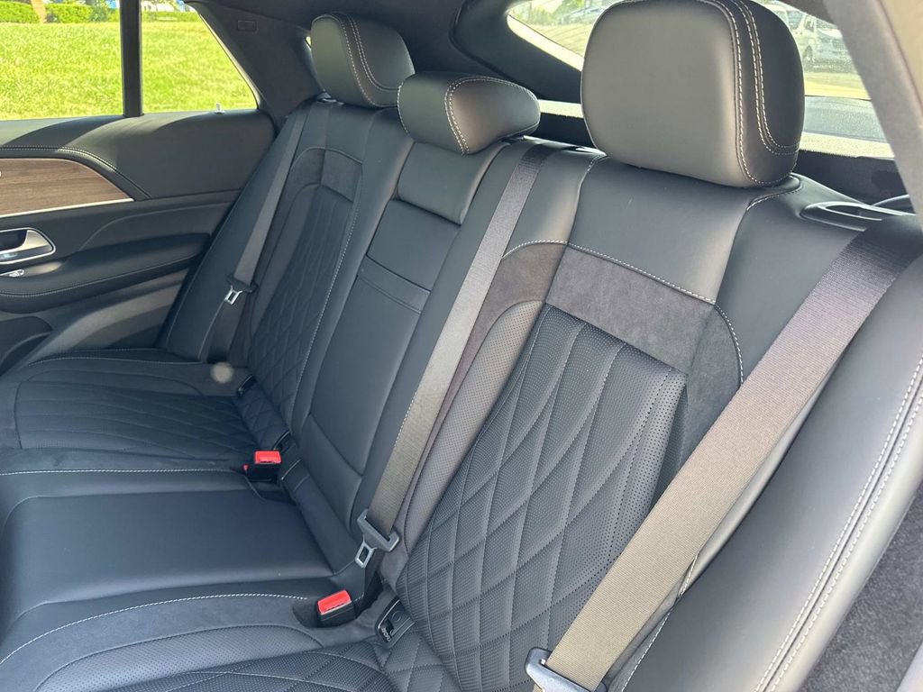 New 2026 Mercedes-Benz GLE 53 AMG 4MATIC Coupe image 14