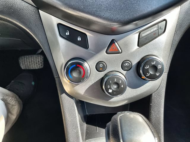Used 2015 Chevrolet Sonic LT FWD image 18