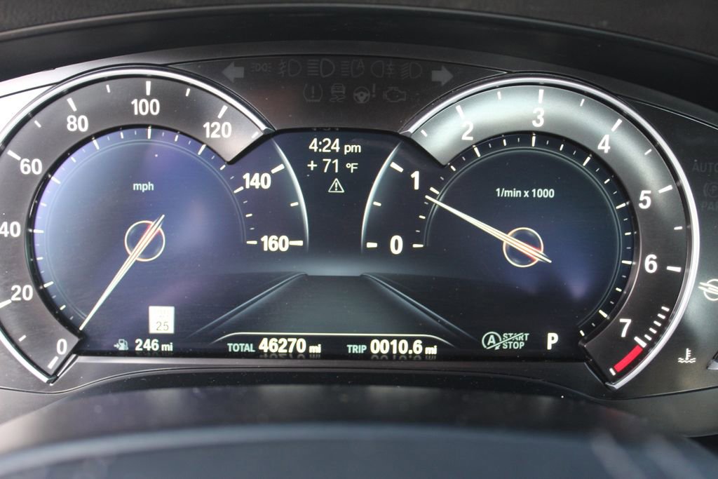 Used 2018 BMW 530i xDrive w/ Premium Package AWD/4WD image 17