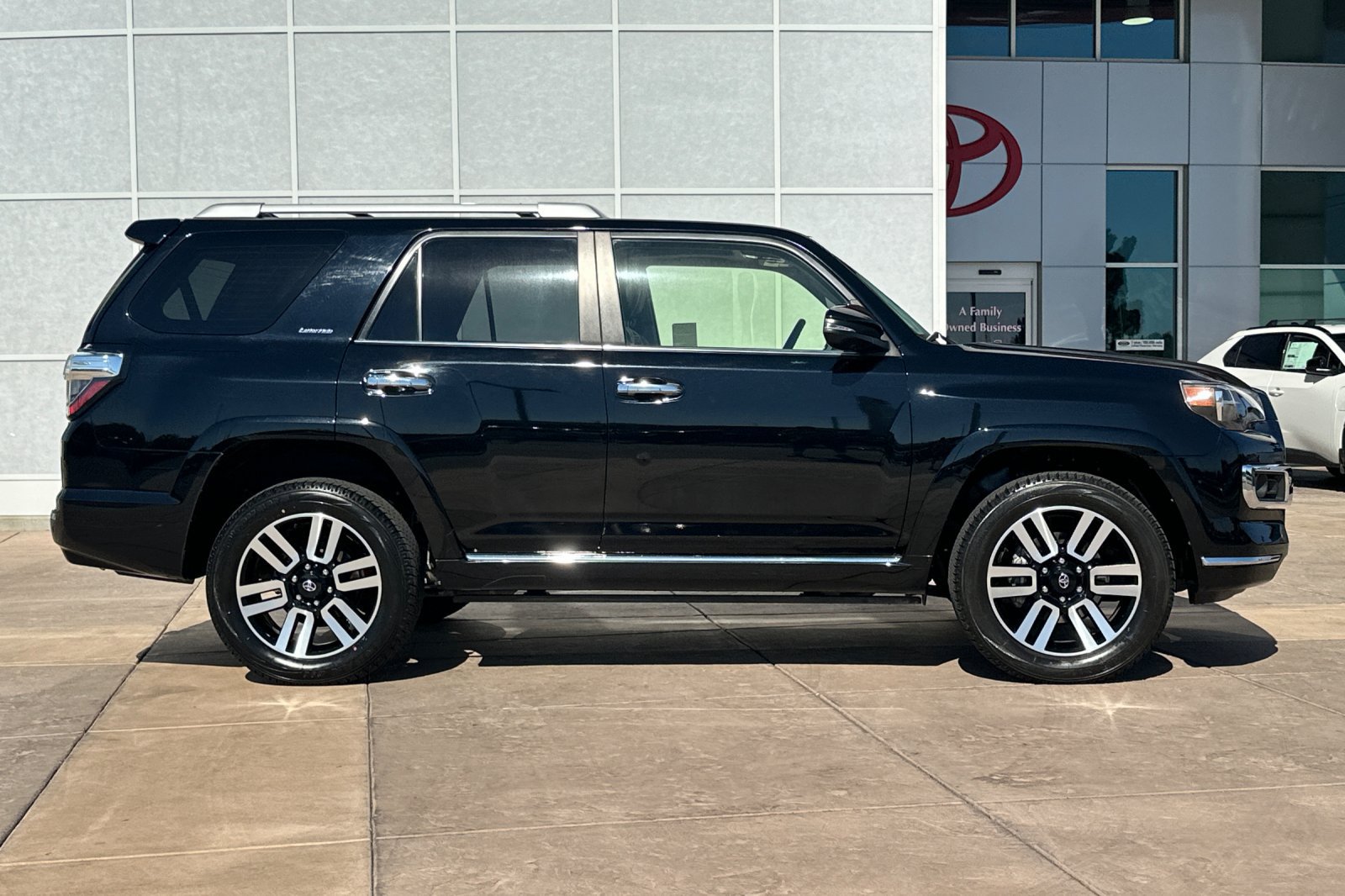 Certified 2024 Toyota 4Runner Limited AWD/4WD image 3