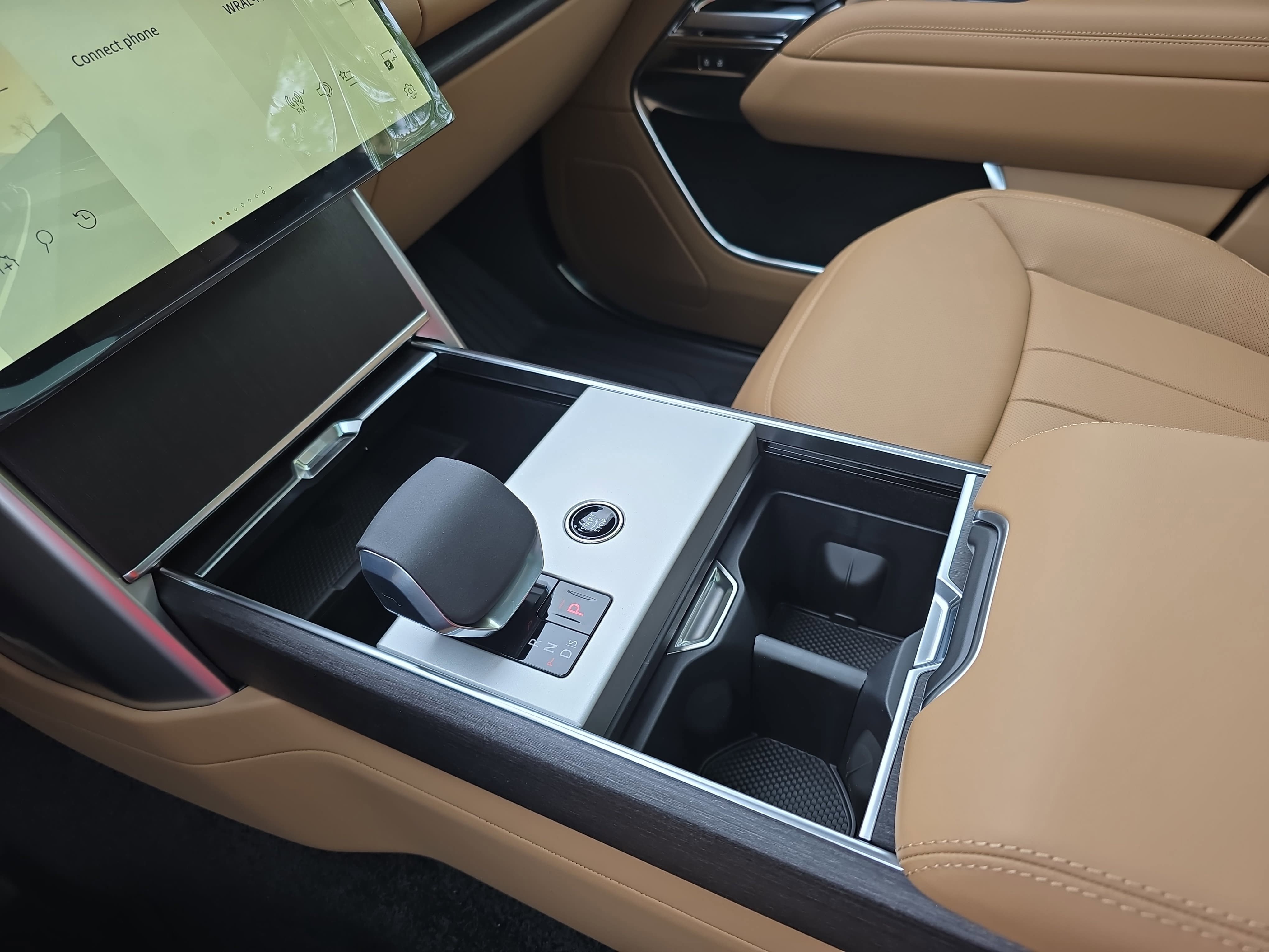 New 2026 Land Rover Range Rover SE AWD/4WD image 25