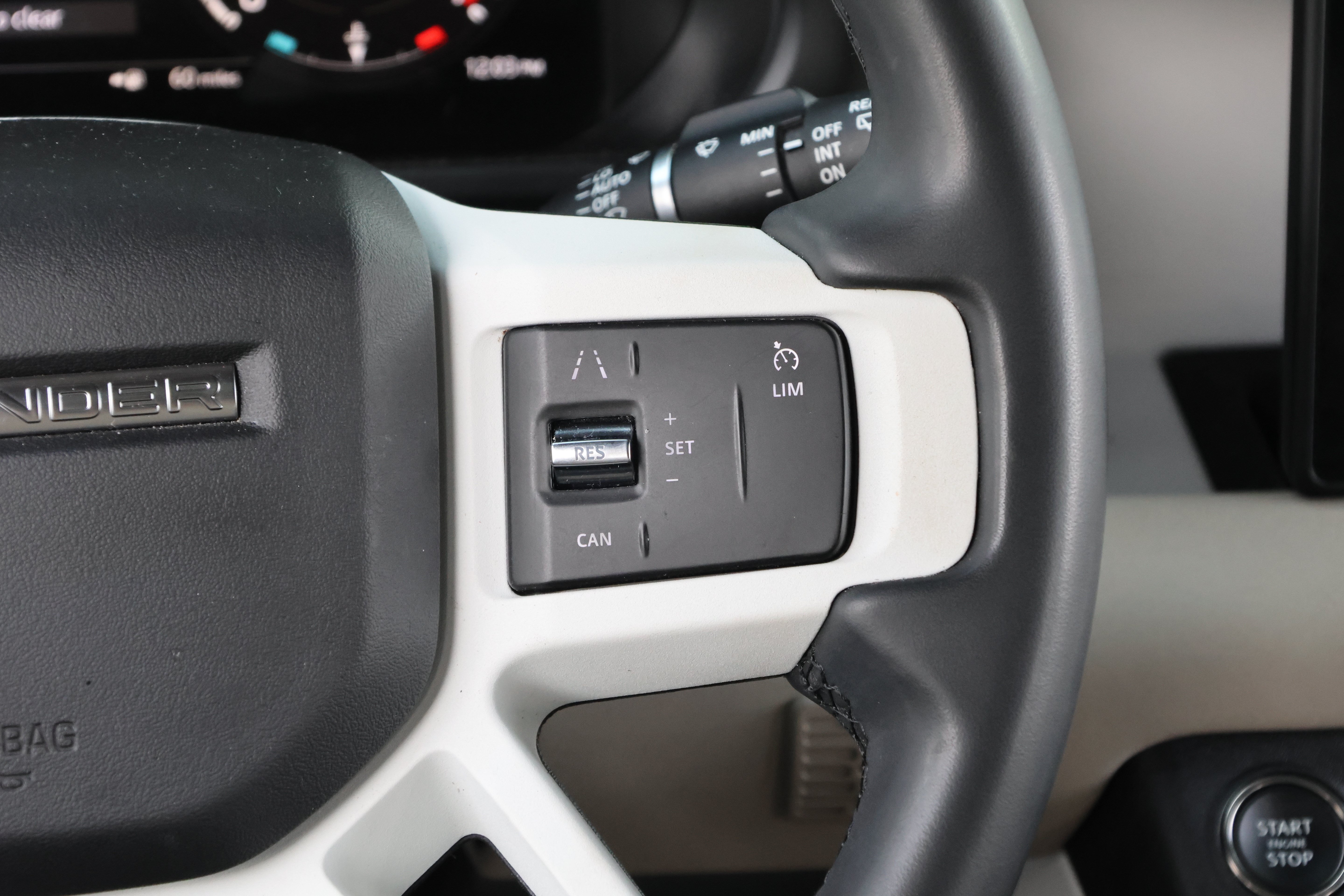 Used 2023 Land Rover Defender 110 S AWD/4WD image 19