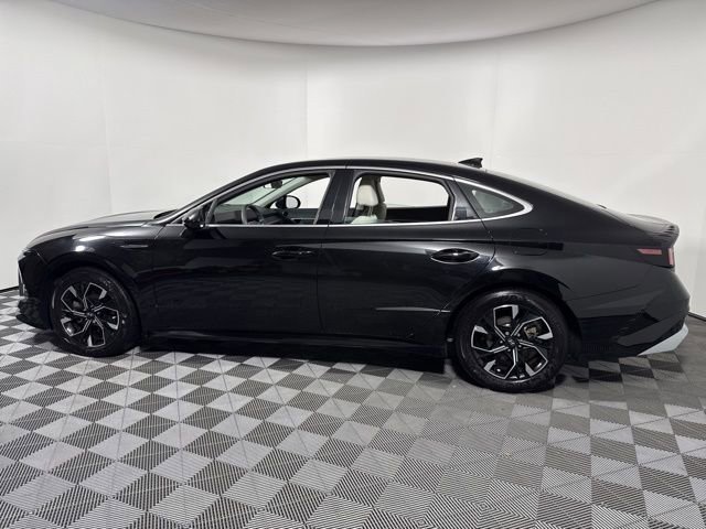 Used 2025 Hyundai Sonata SEL image 4