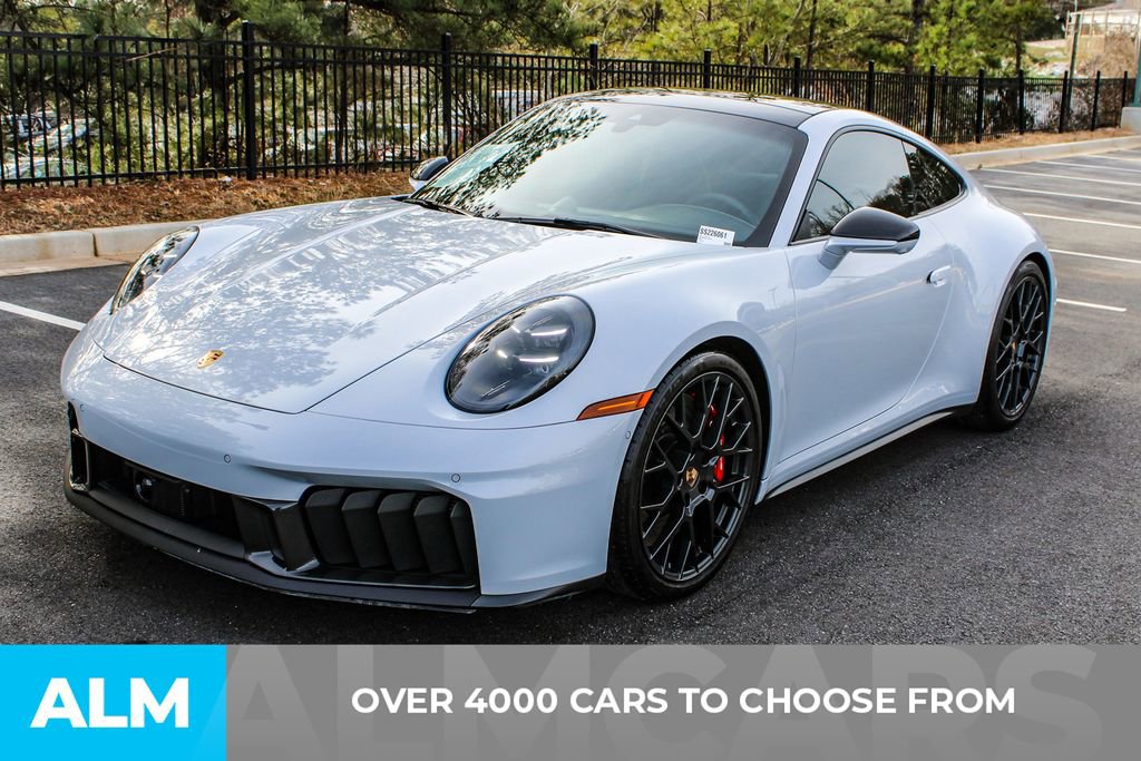 Used 2025 Porsche 911 Carrera GTS image 3
