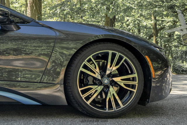Used 2015 BMW i8 AWD/4WD image 11