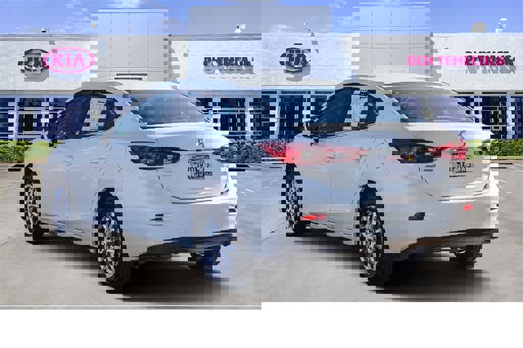 Used 2016 MAZDA MAZDA3 i Sport w/ Preferred Equipment Package image 6