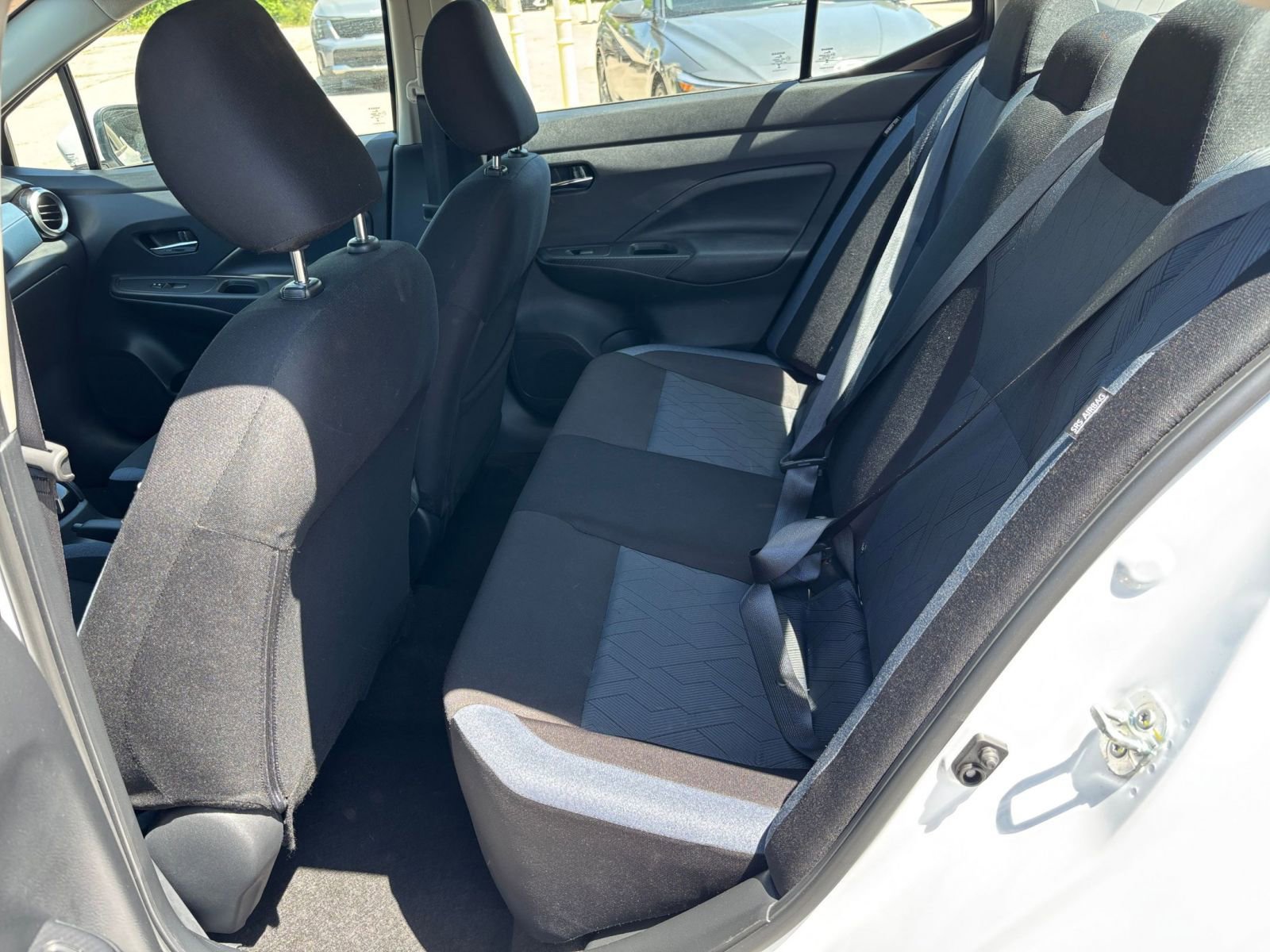 Used 2025 Nissan Versa SV FWD image 23
