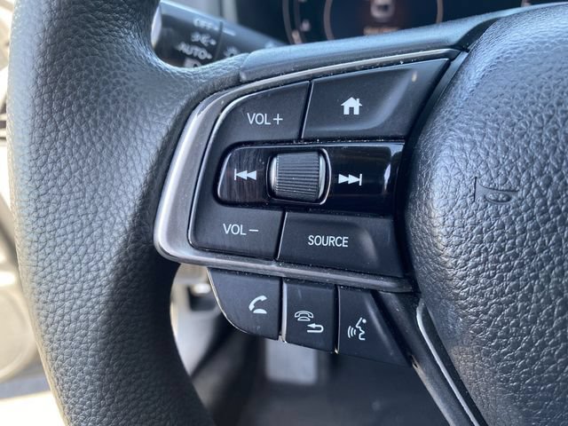 Certified 2018 Honda Accord LX image 27