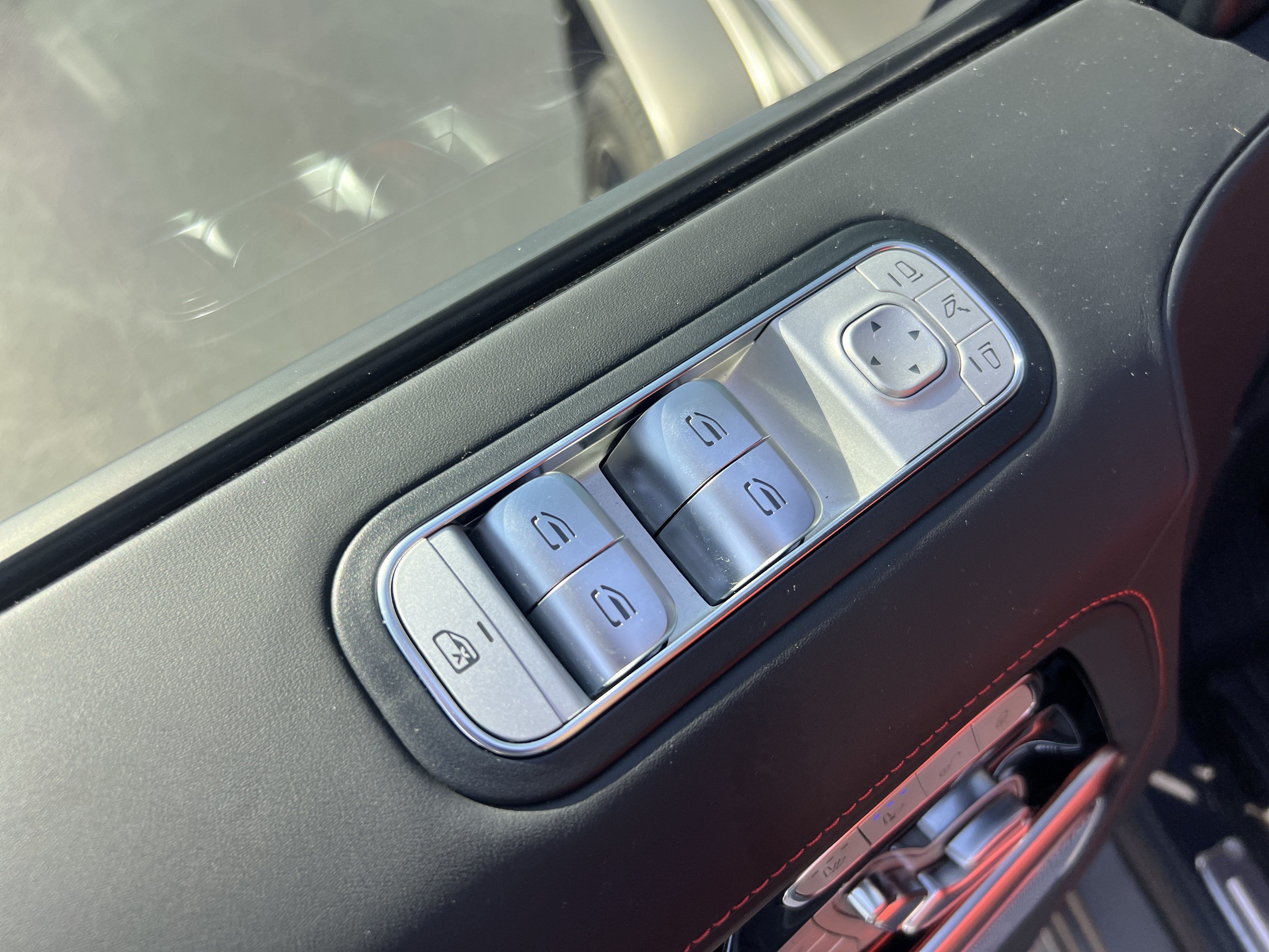 Certified 2026 Mercedes-Benz G 63 AMG 4MATIC image 15