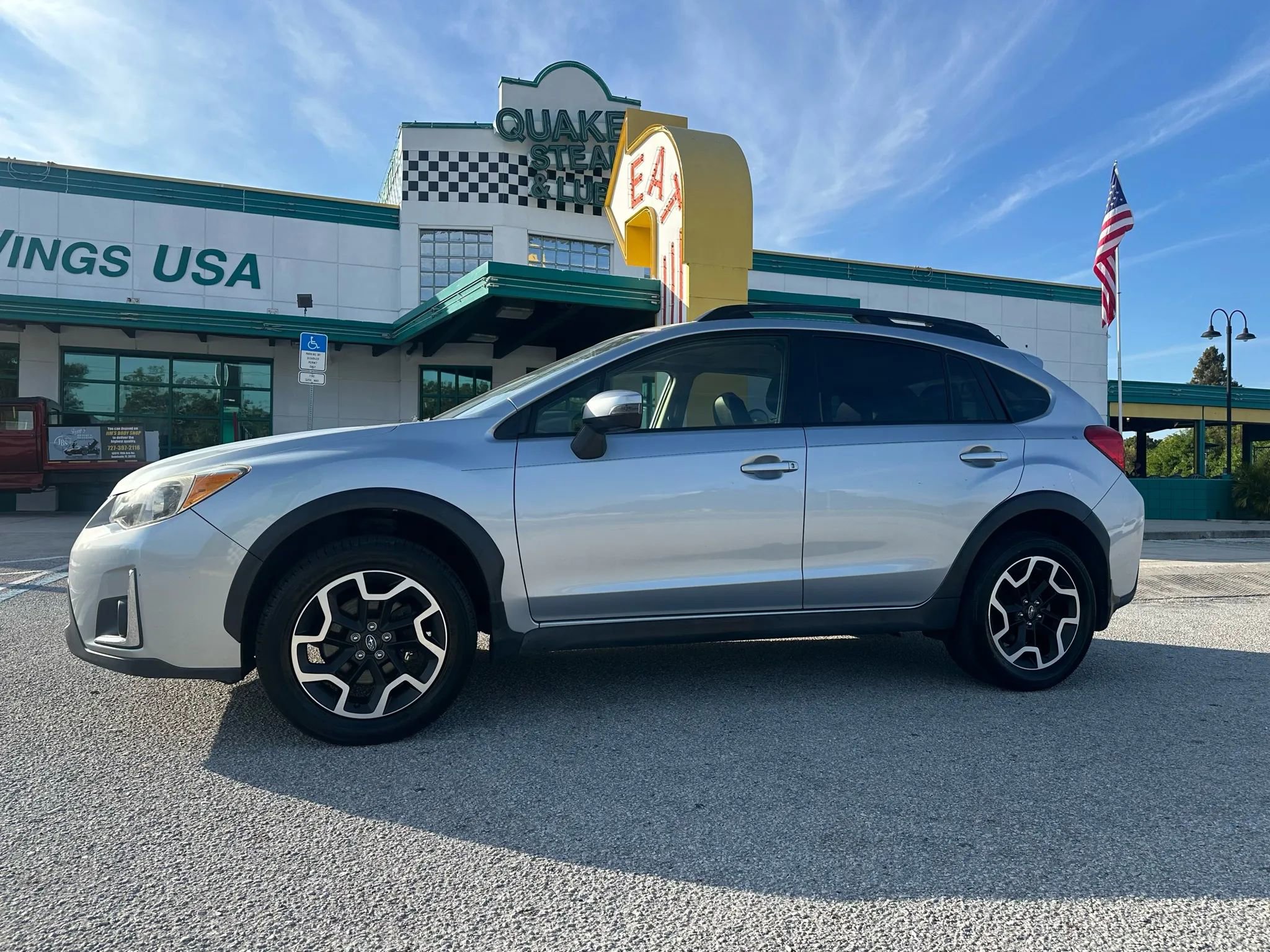 Used 2017 Subaru Crosstrek 2.0i Limited image 2
