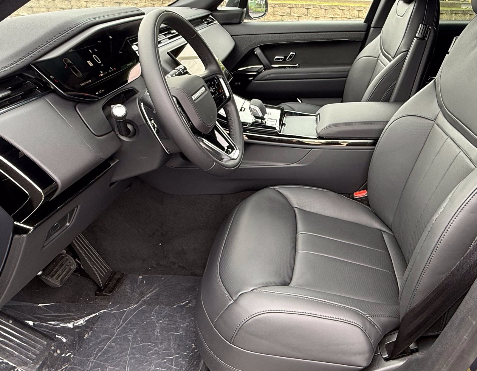 New 2026 Land Rover Range Rover Sport SE AWD/4WD image 14