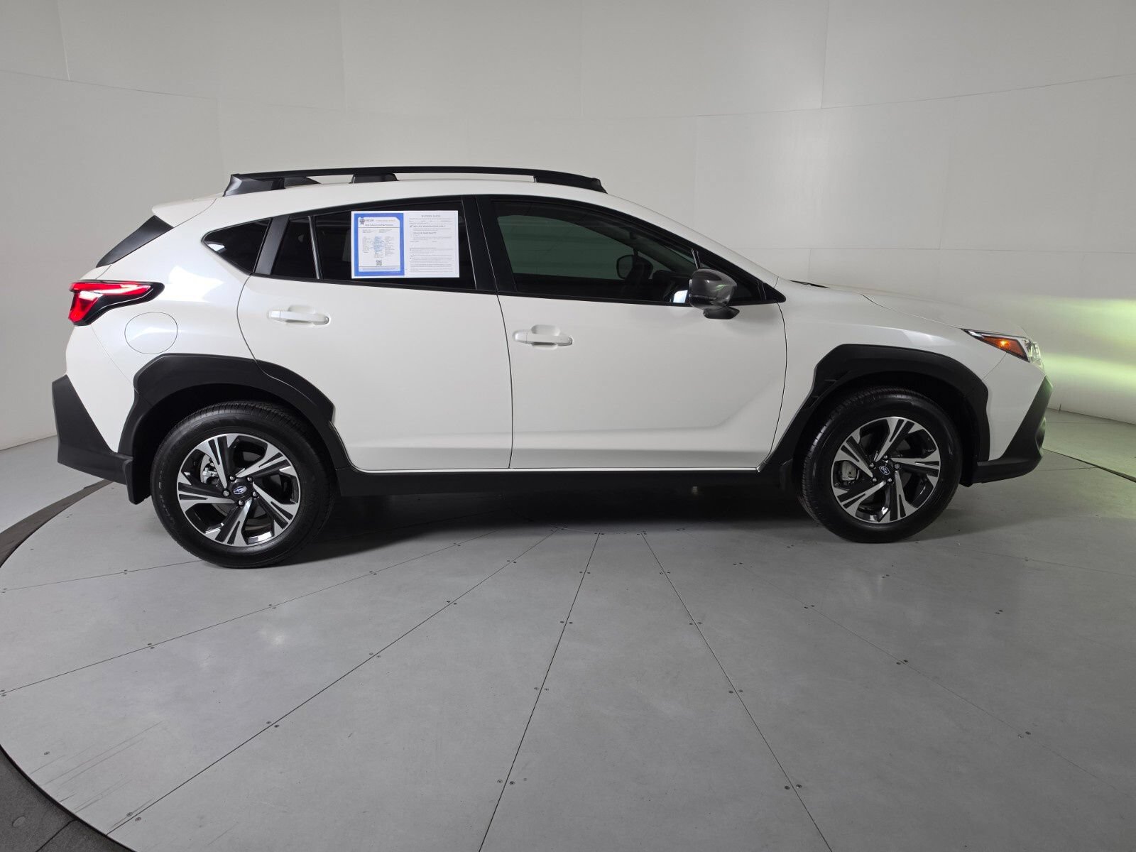 Used 2025 Subaru Crosstrek 2.5i Premium AWD/4WD image 6