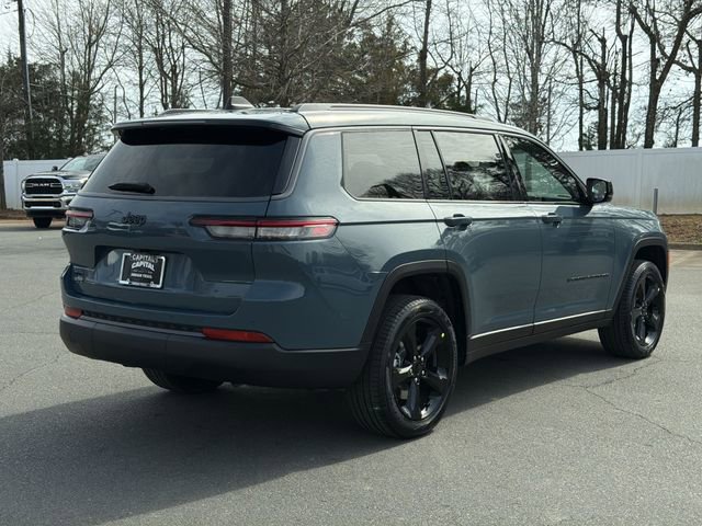 New 2026 Jeep Grand Cherokee L Limited w/ Limited Altitude Package AWD/4WD image 12