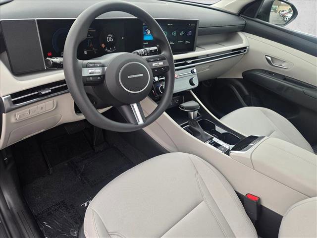 New 2026 Hyundai Tucson SEL image 3