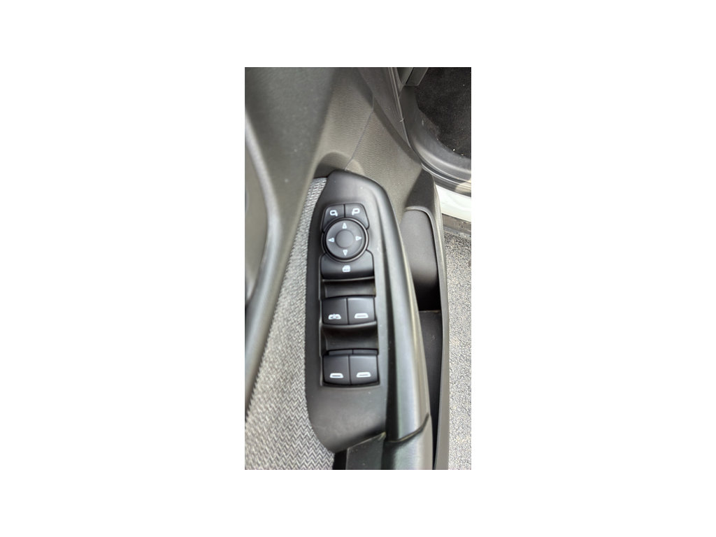 Used 2025 Chevrolet TrailBlazer LT FWD image 12