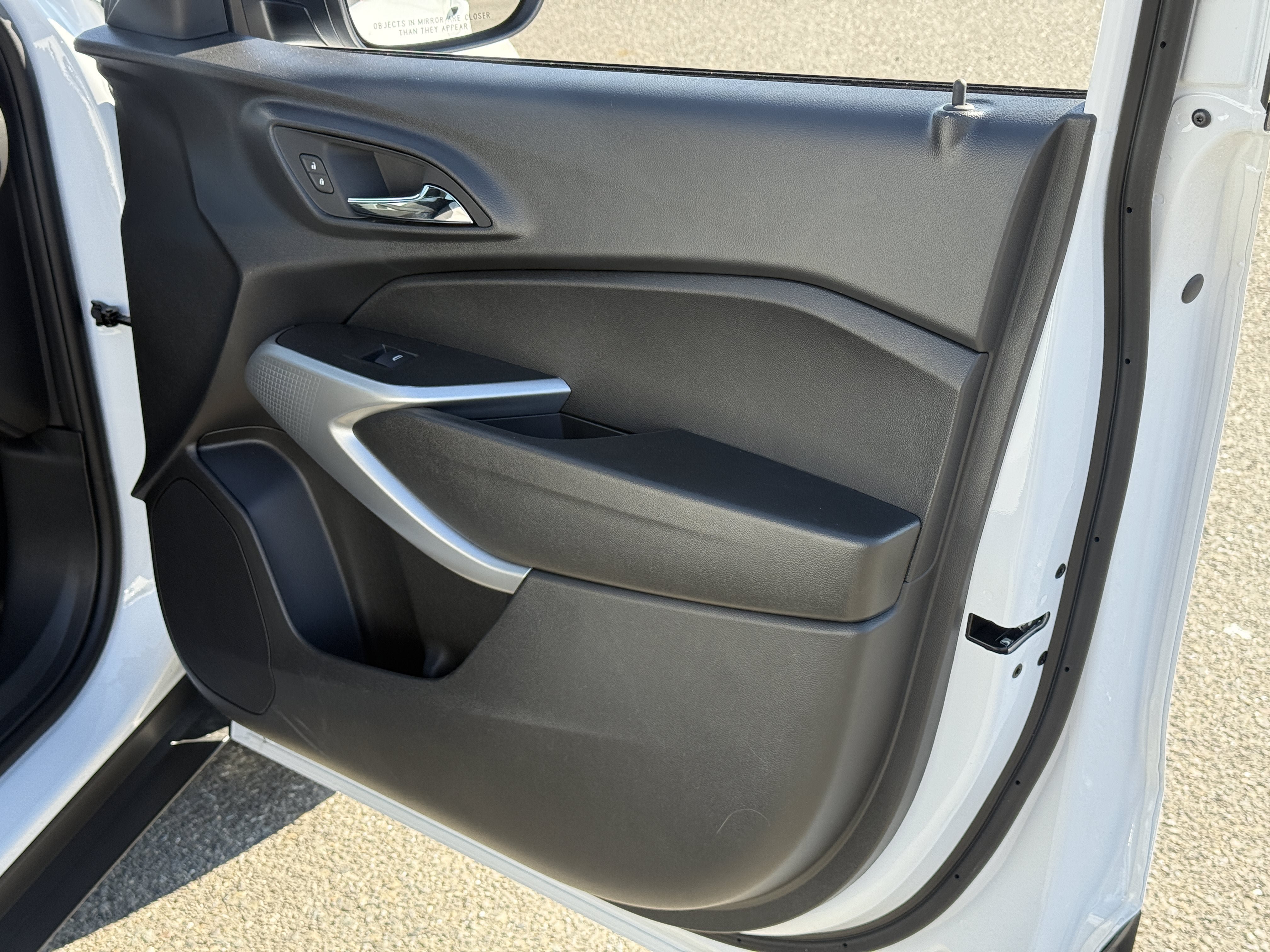 New 2026 Chevrolet Trax RS w/ Driver Confidence Package FWD image 20