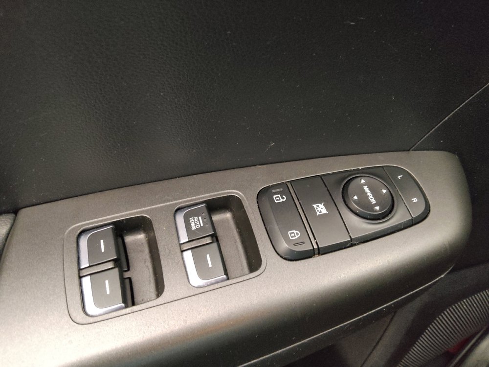 Used 2019 Kia Sportage LX FWD image 27