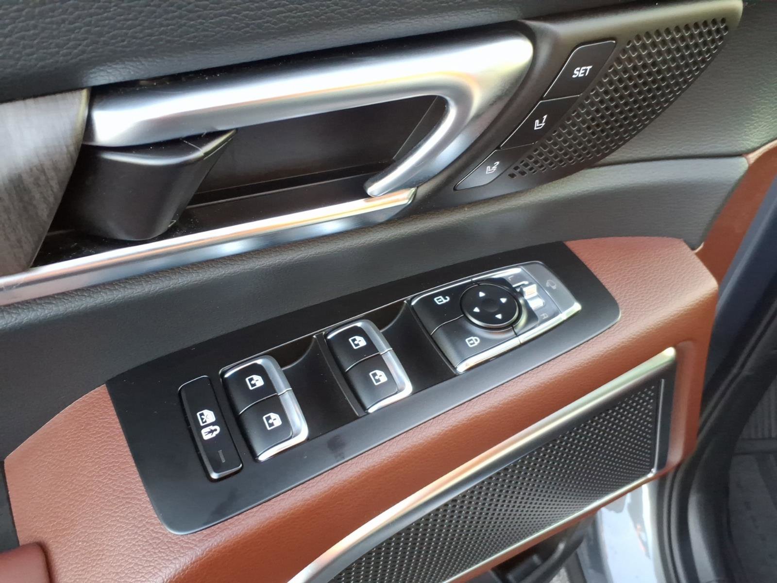 Used 2025 Kia Telluride SX image 13