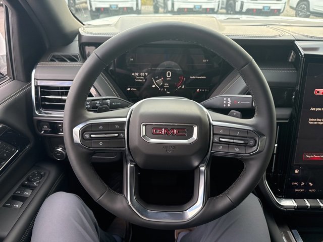 New 2026 GMC Yukon XL Elevation image 19