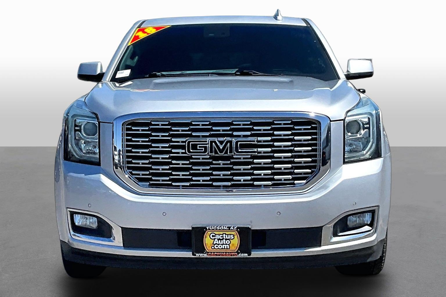 Used 2018 GMC Yukon XL Denali w/ Open Road Package RWD image 3