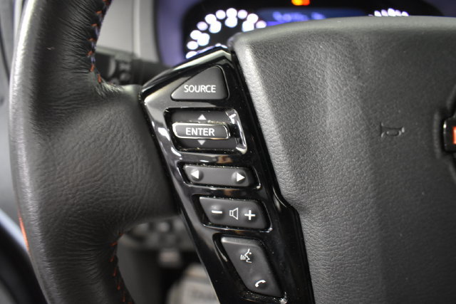 Used 2025 Nissan Frontier PRO-4X w/ Pro Convenience Package AWD/4WD image 16
