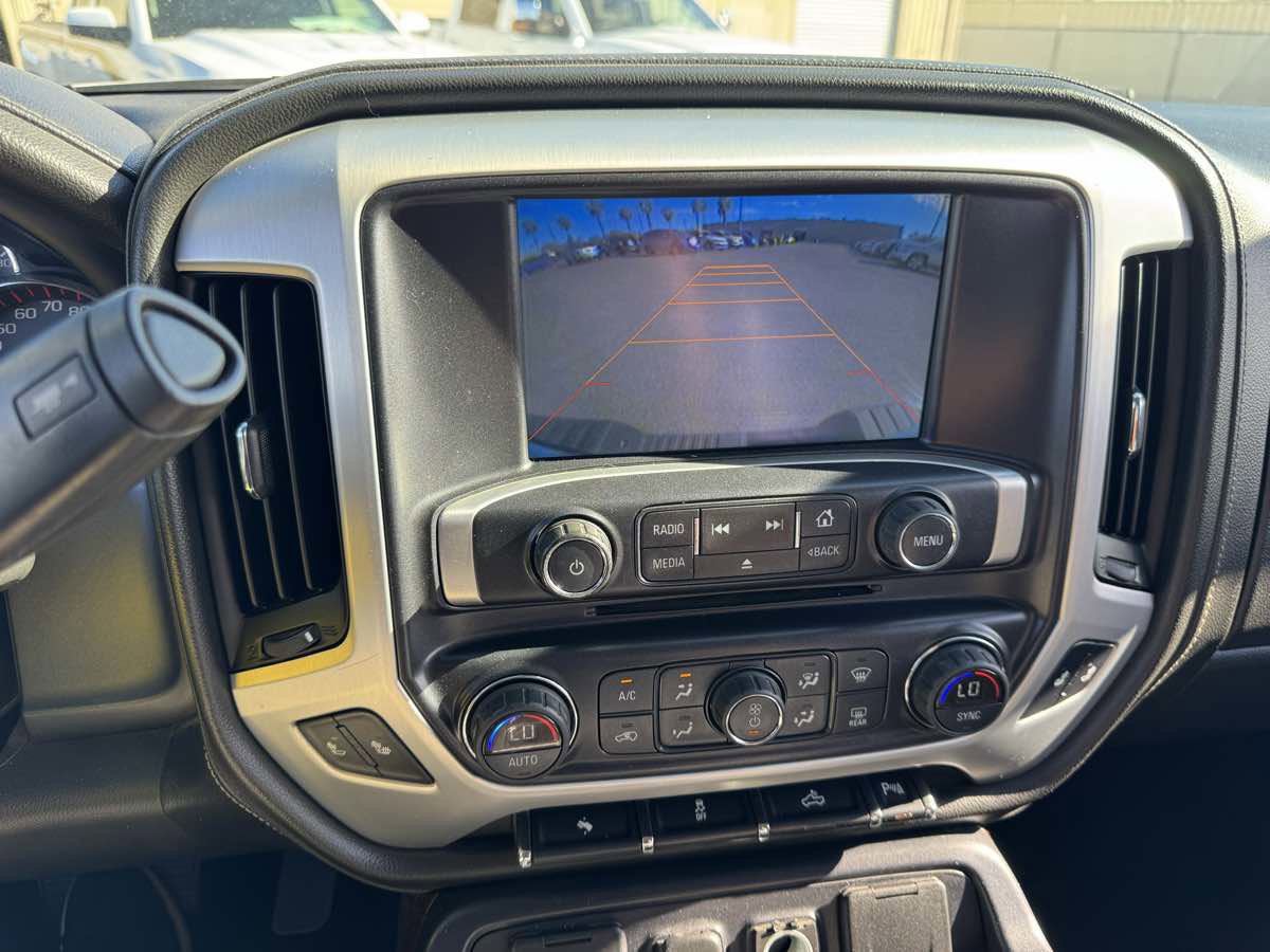 Used 2015 GMC Sierra 1500 SLT w/ SLT Crew Cab Value Package image 31