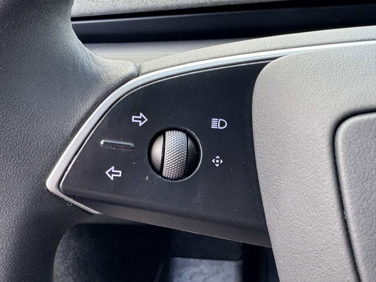 Used 2024 Tesla Model 3 RWD image 34