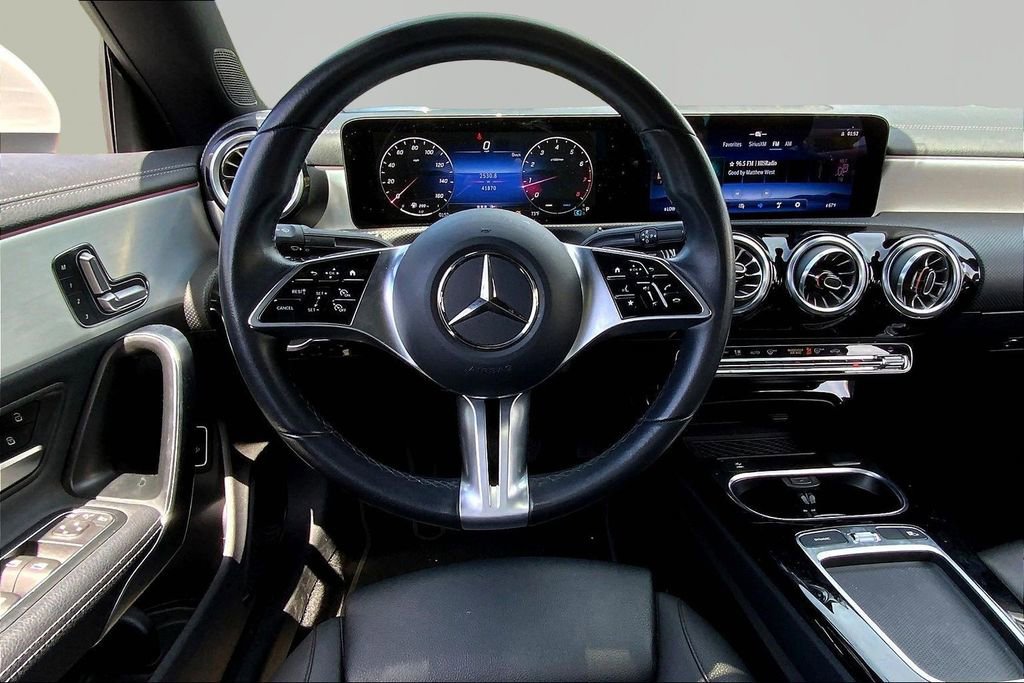 Used 2025 Mercedes-Benz CLA 250 4MATIC image 8