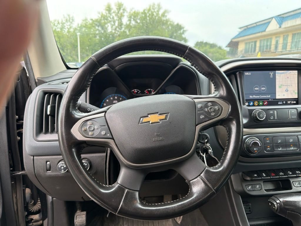 Used 2021 Chevrolet Colorado Z71 w/ Z71 Midnight Edition AWD/4WD image 19