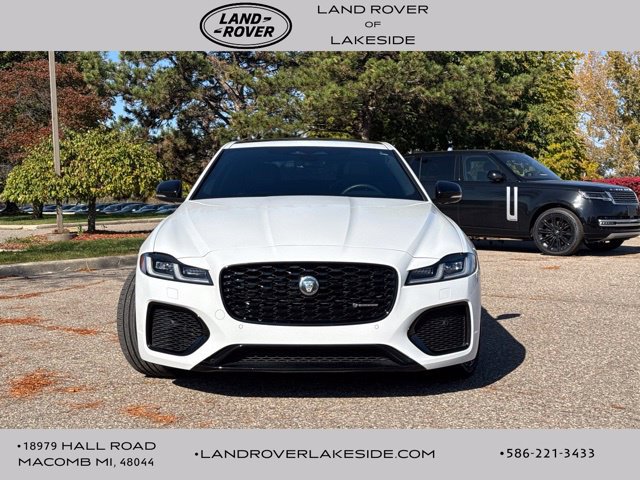 Used 2024 Jaguar XF R-Dynamic SE AWD/4WD image 3