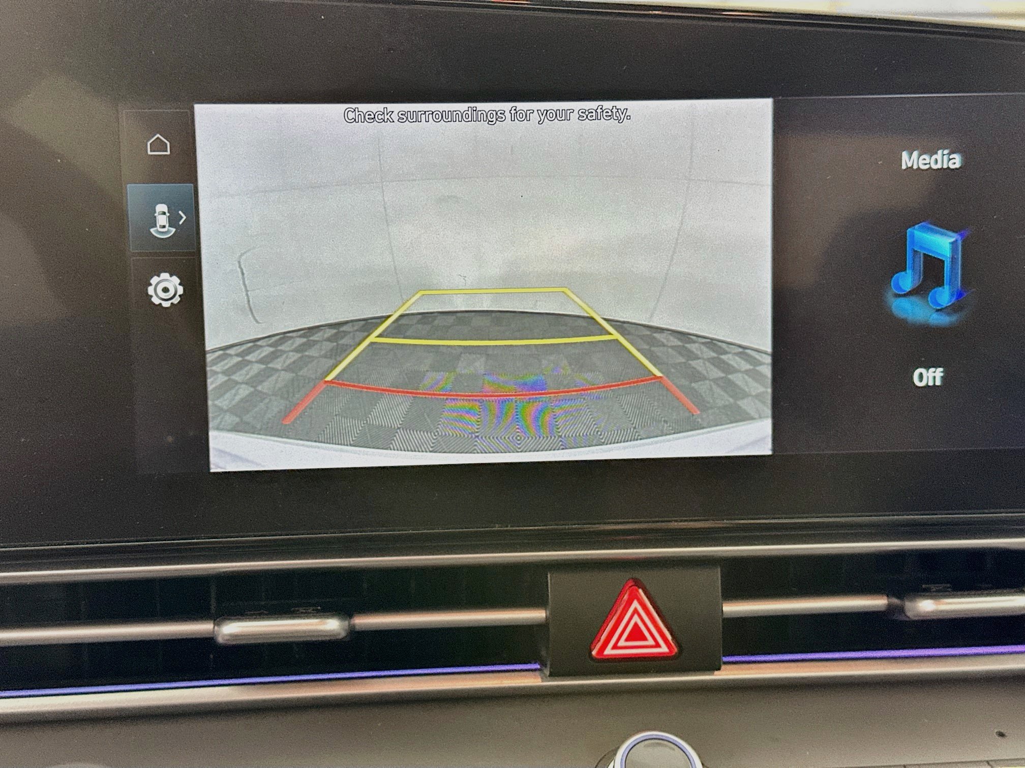 Used 2025 Hyundai Elantra SEL FWD image 23