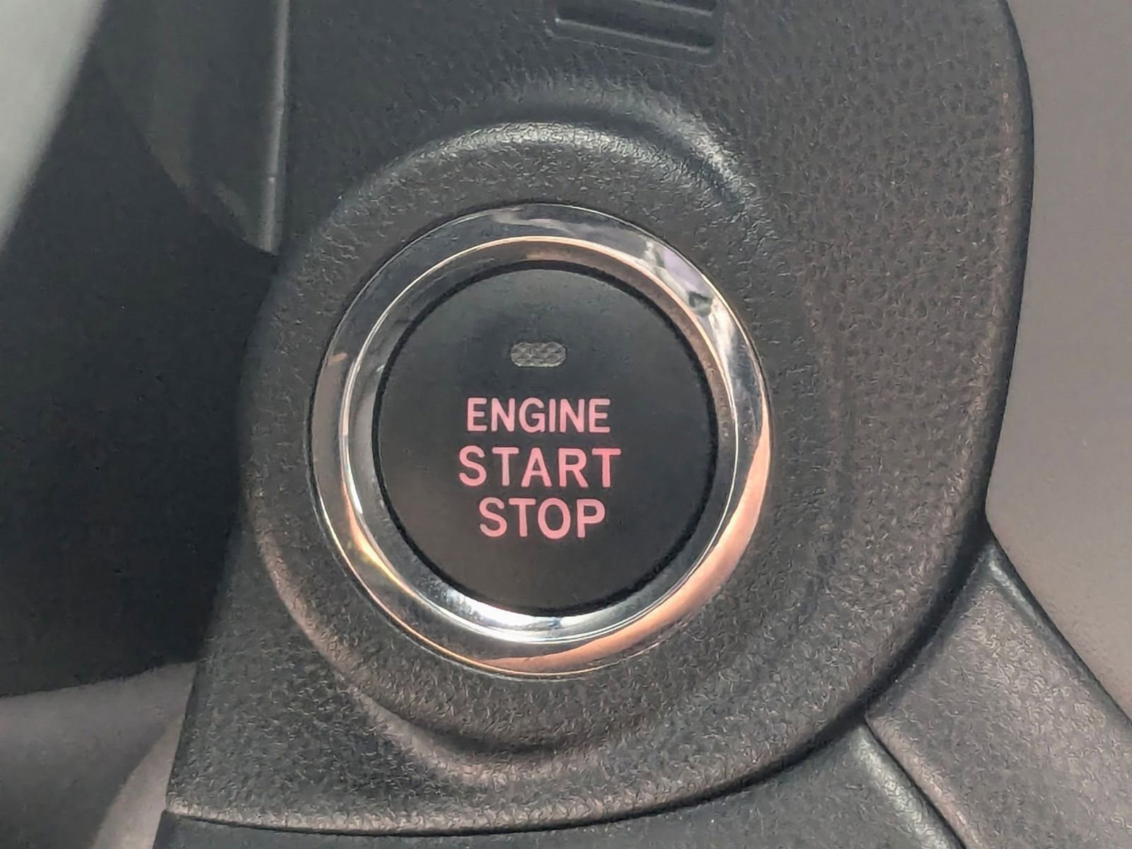 Used 2025 Subaru Outback Onyx Edition image 17