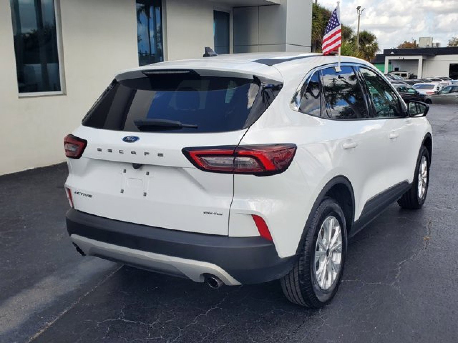 Used 2024 Ford Escape Active image 7