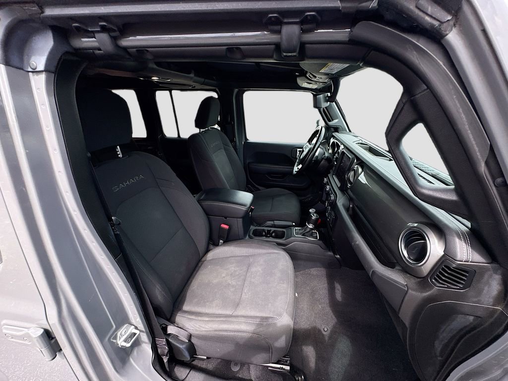Used 2021 Jeep Wrangler Unlimited Sahara AWD/4WD image 33