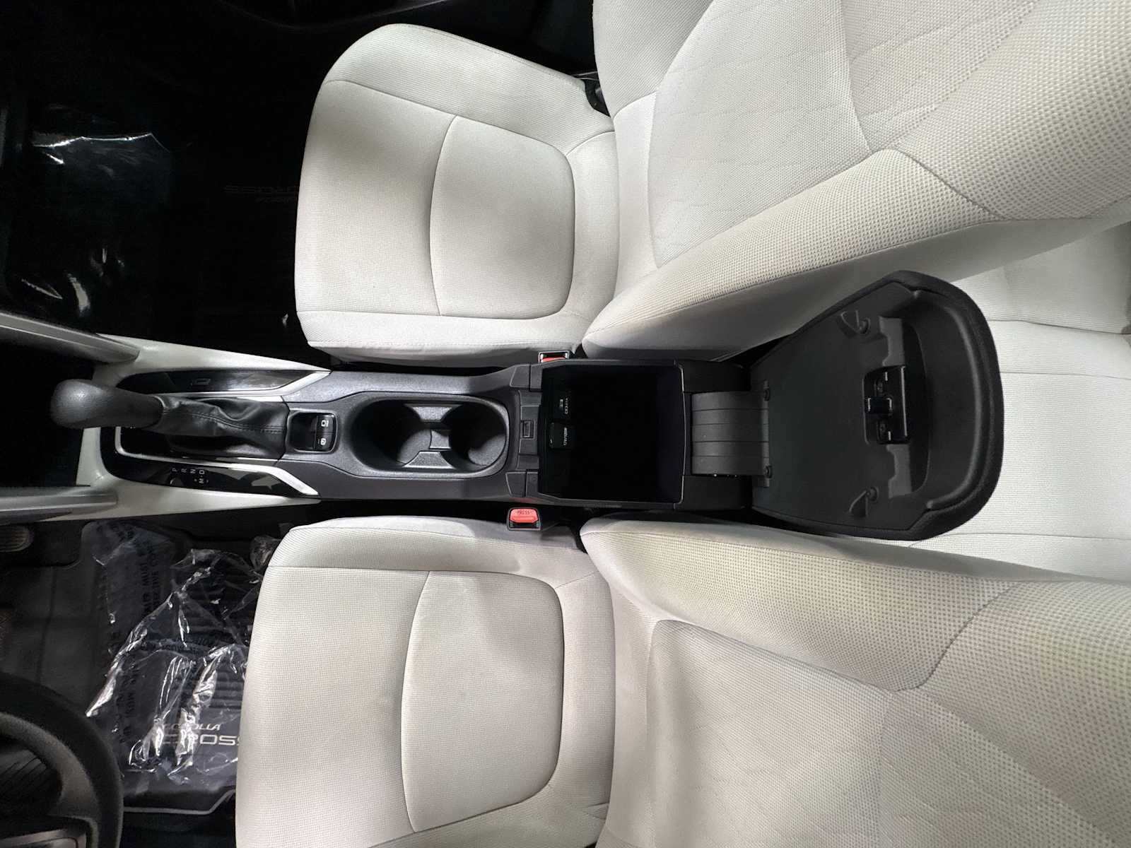 Certified 2022 Toyota Corolla Cross L AWD/4WD image 23