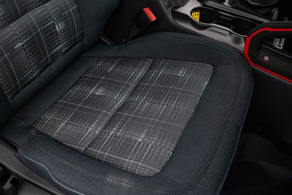 Certified 2024 Ford Bronco Heritage Edition image 33