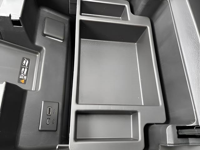 Certified 2025 GMC Sierra 1500 Denali w/ Denali Reserve Package image 16