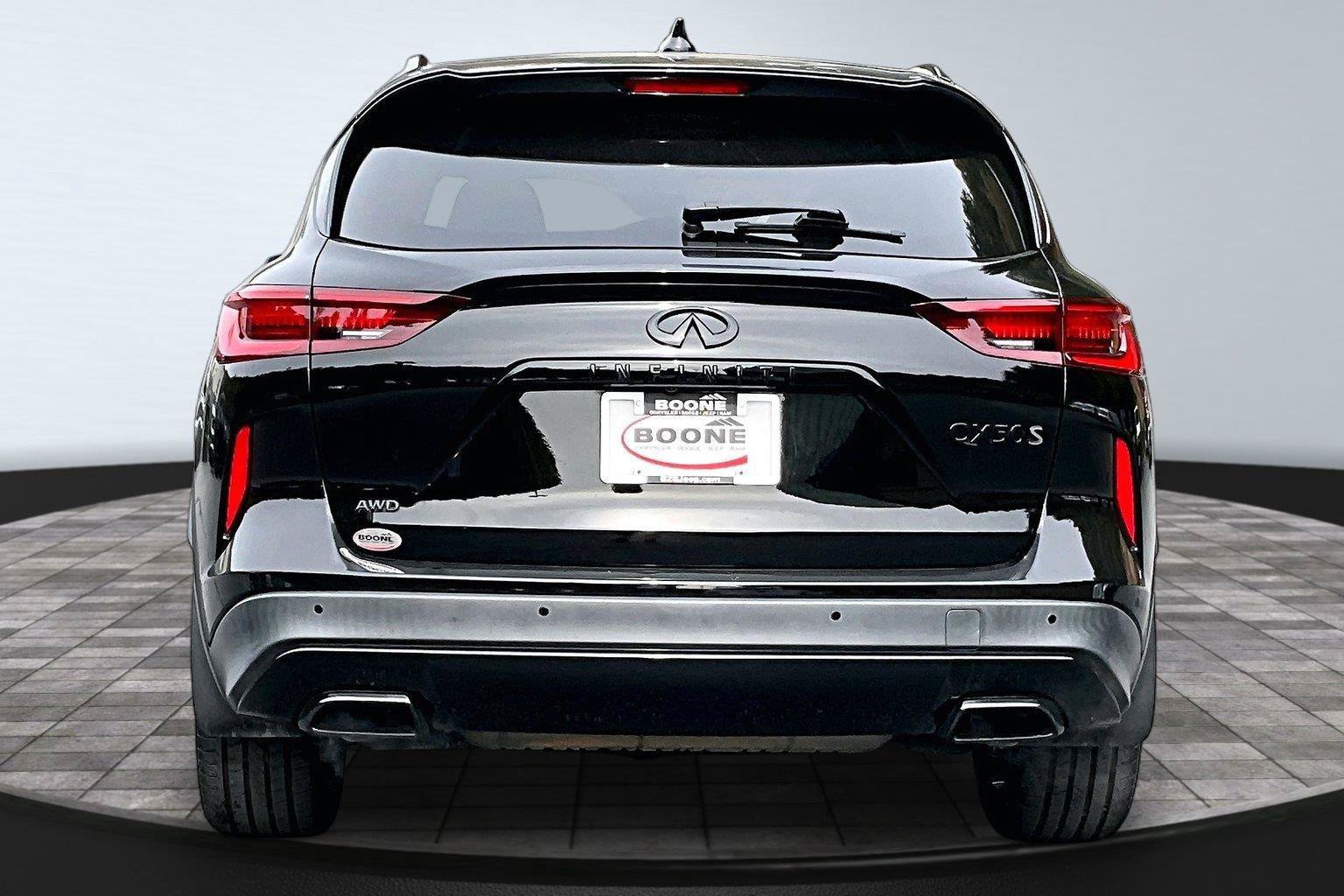 Used 2023 INFINITI QX50 Sport AWD/4WD image 4