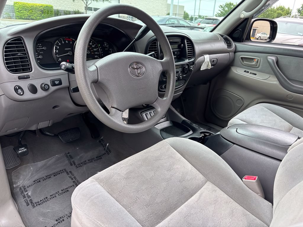 Used 2006 Toyota Sequoia SR5 AWD/4WD image 18