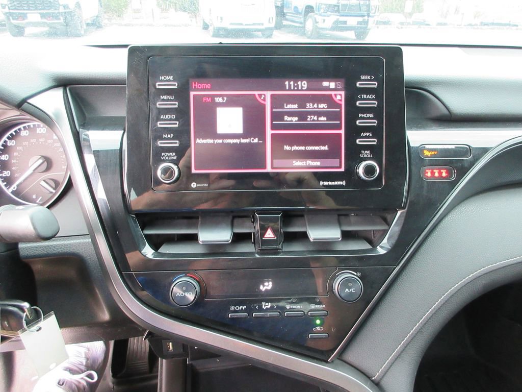 Used 2021 Toyota Camry SE image 29