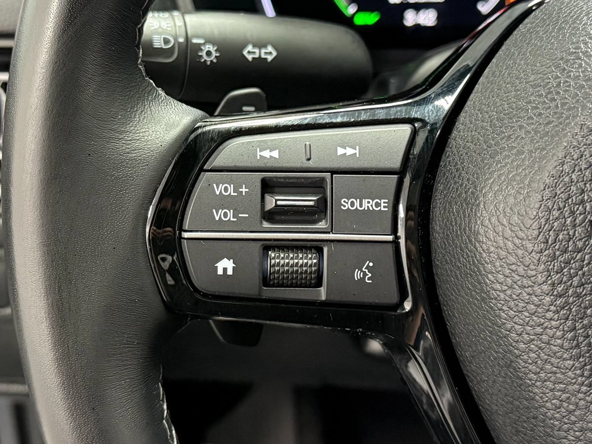 Used 2025 Honda Civic Sport image 17