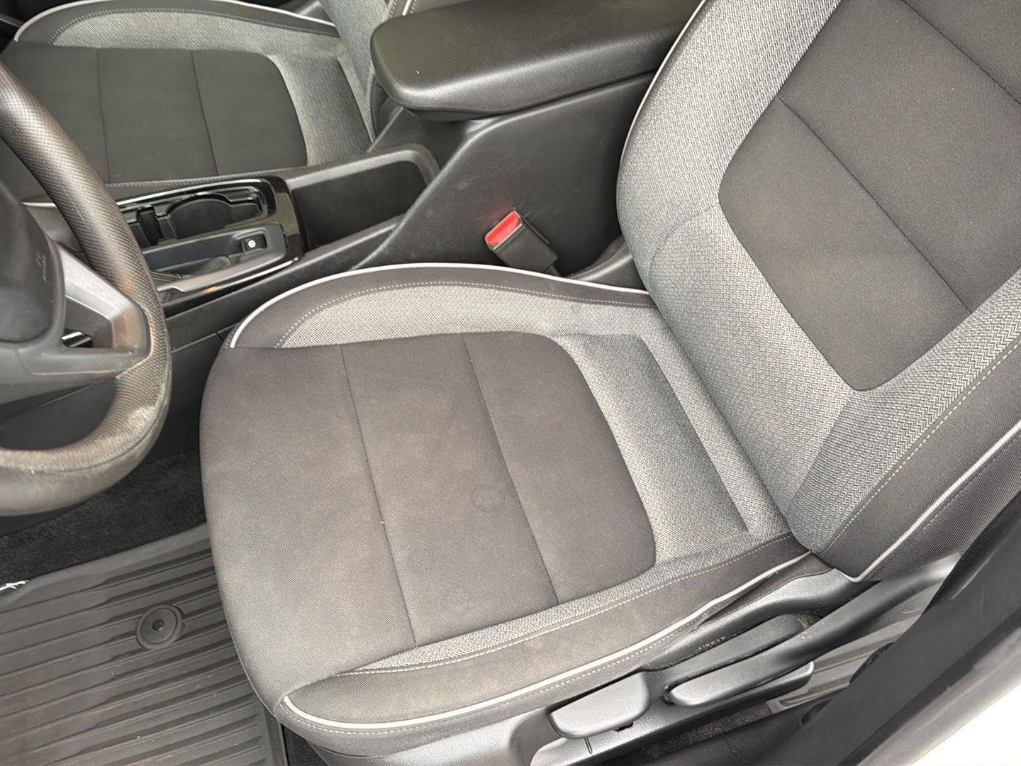 Used 2024 Chevrolet TrailBlazer LS FWD image 28