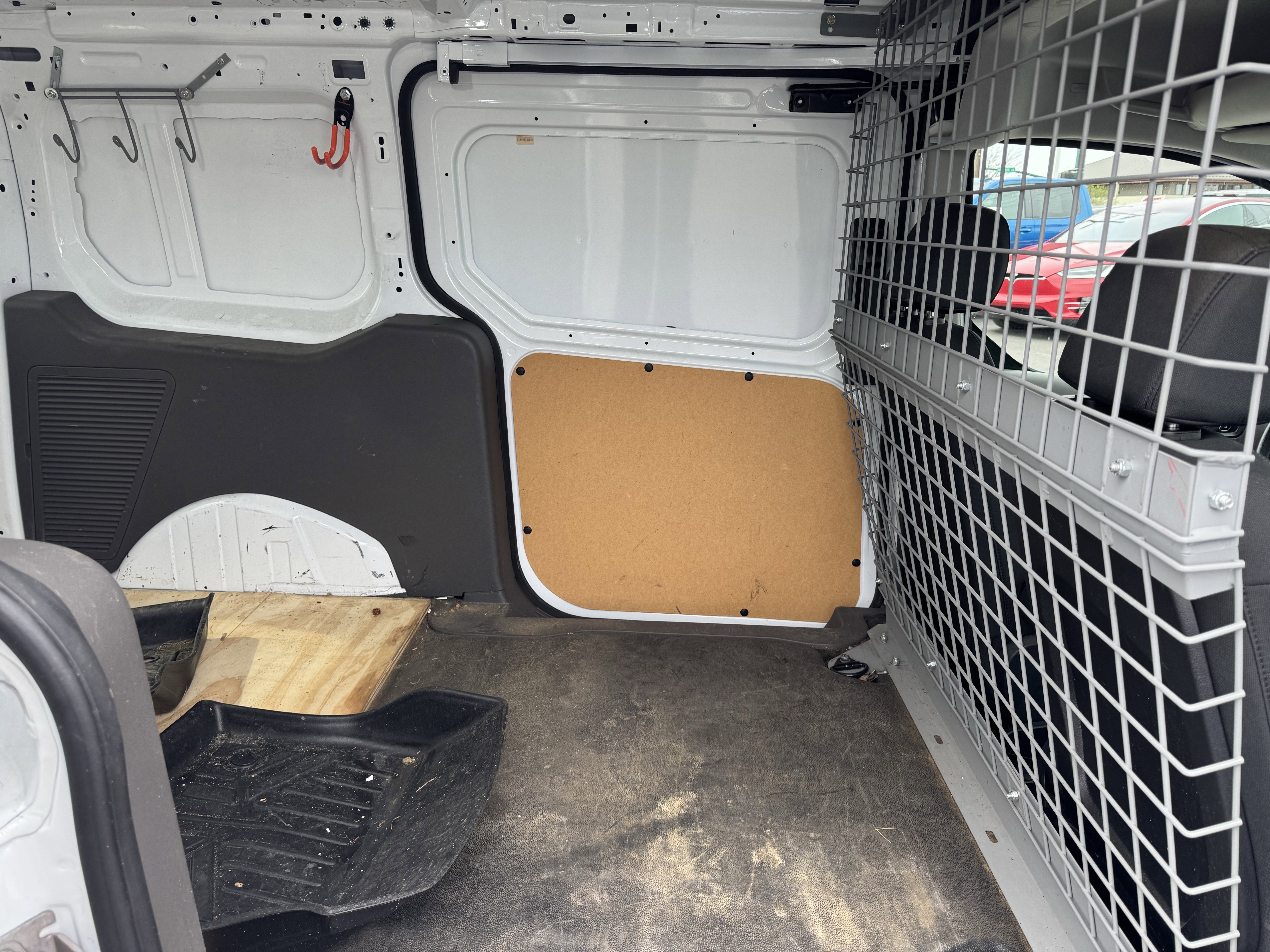 Used 2020 Ford Transit Connect XL image 11