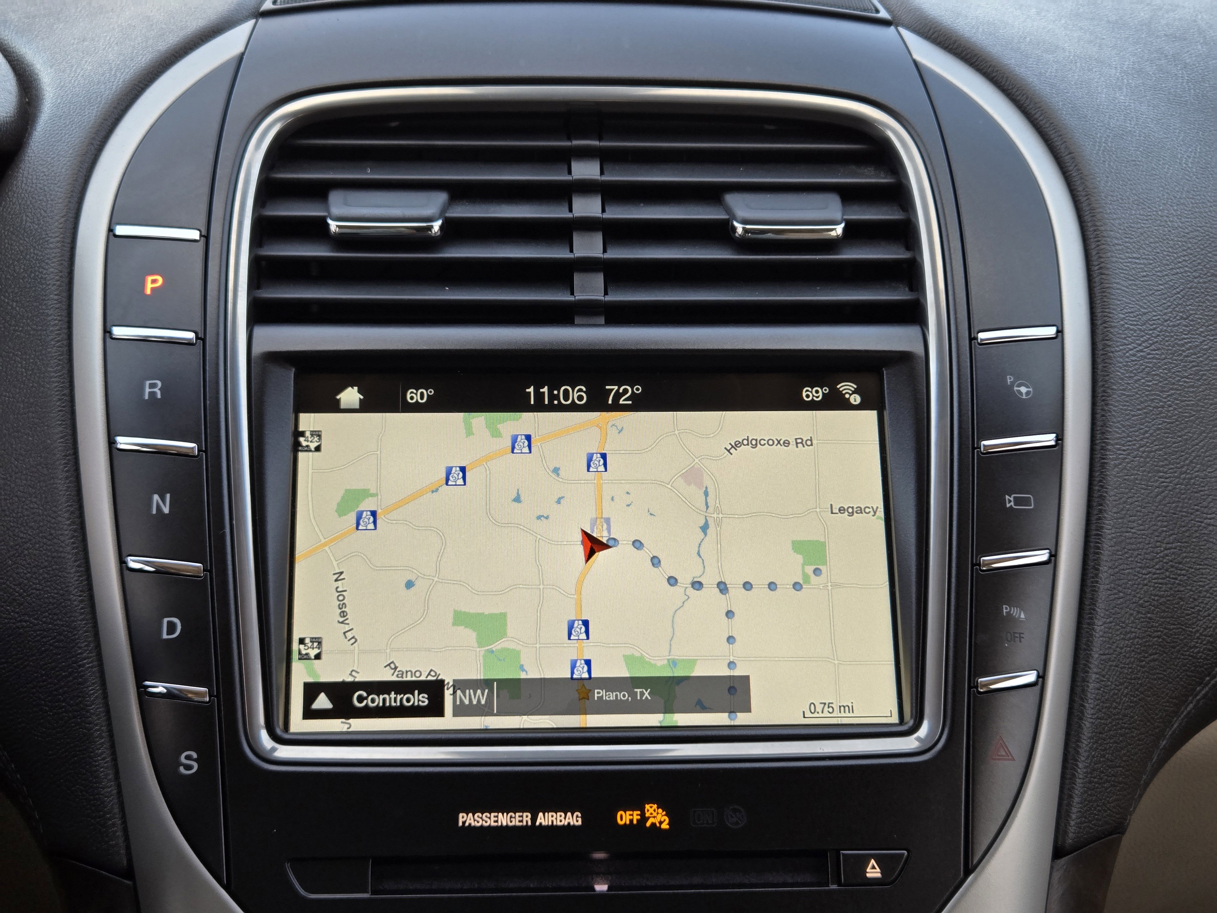 Used 2018 Lincoln MKX Reserve w/ Driver Assistance Package image 22