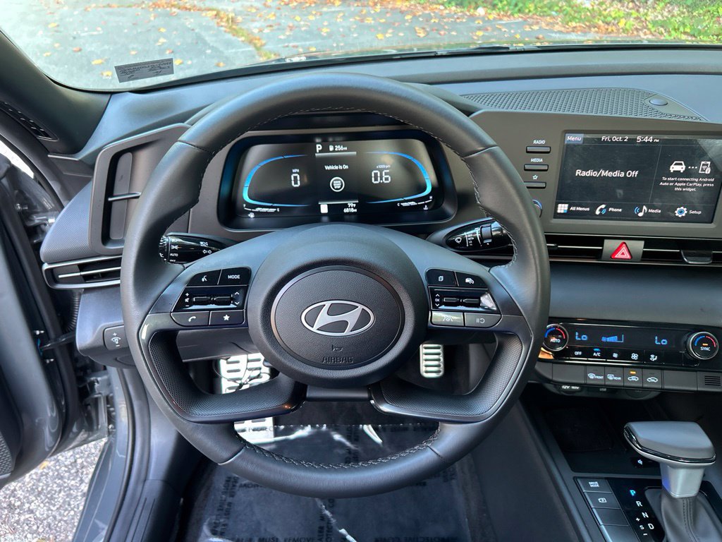 Used 2026 Hyundai Elantra Sport FWD image 21