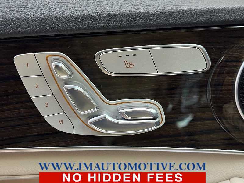Used 2017 Mercedes-Benz C 300 4MATIC Sedan image 40