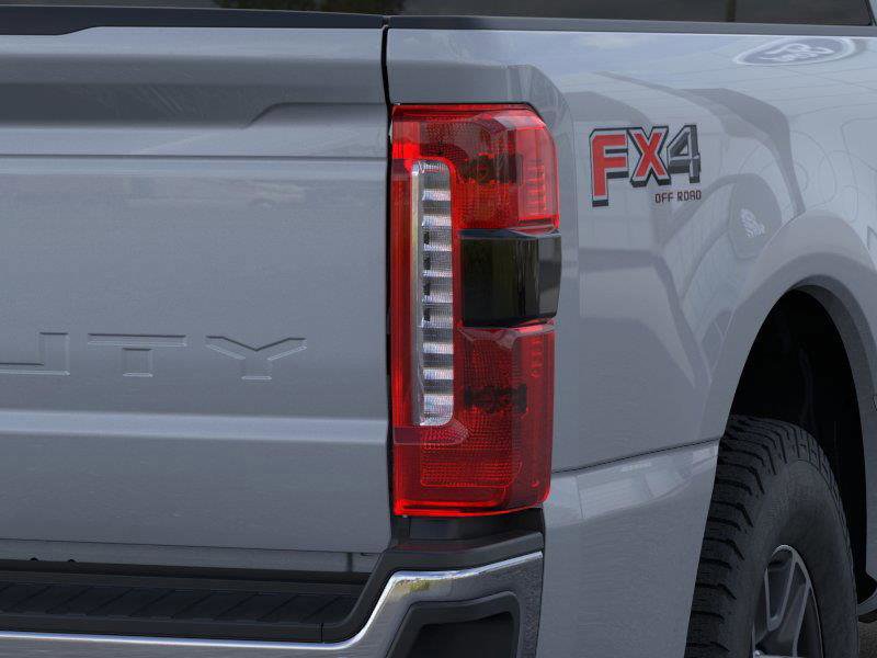 New 2026 Ford F250 Lariat w/ FX4 Off-Road Package image 21